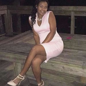 Meet your Posher, Lanesha